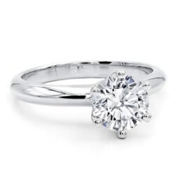 Classico Basic Six Claws Diamond Engagement Ring