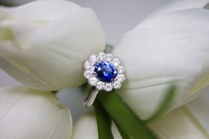 blauwe diamant ring